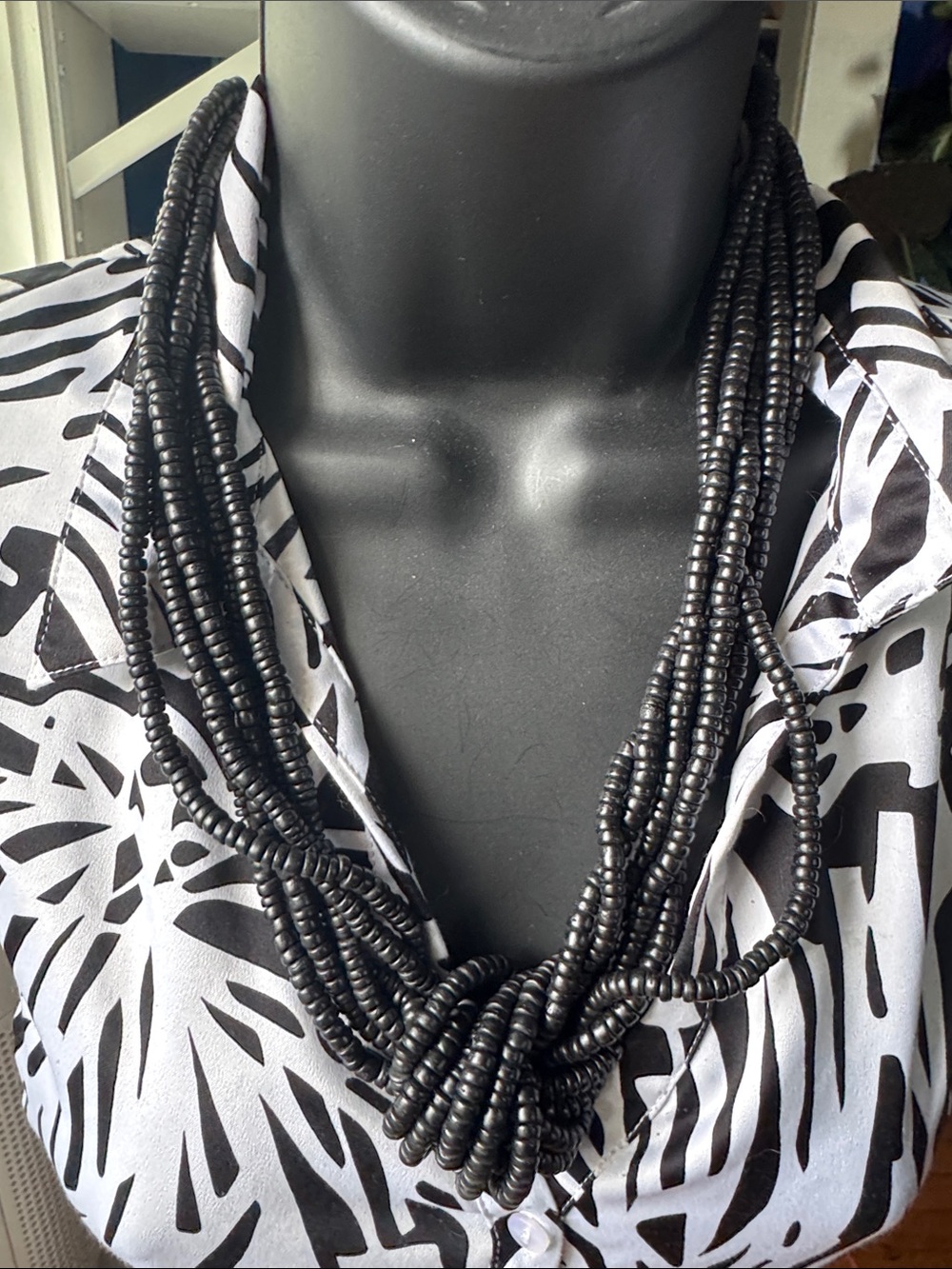 Black Multi-Strand Beaded Statement Necklace with Know Detail